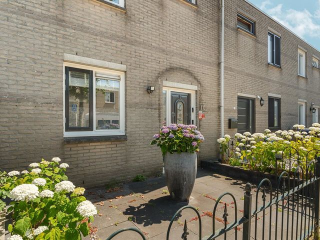 Wijnruitstraat 10, Almere