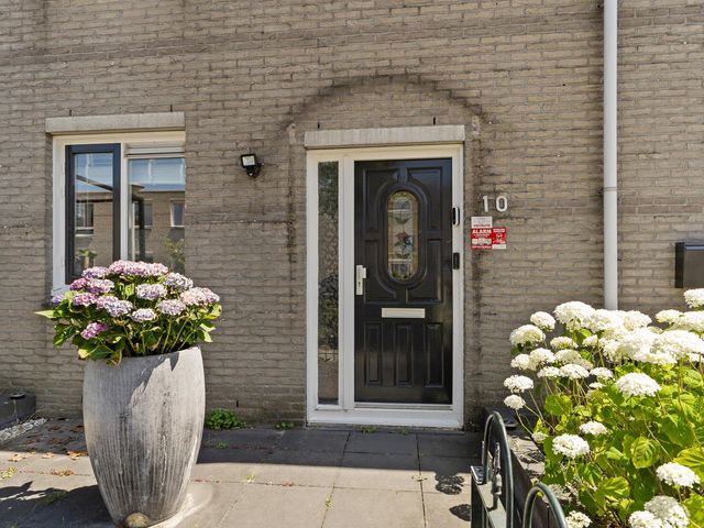Wijnruitstraat 10, Almere