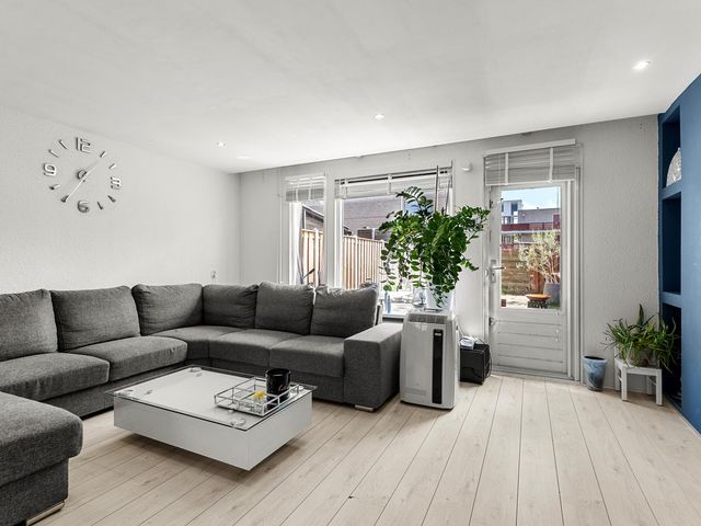 Wijnruitstraat 10, Almere