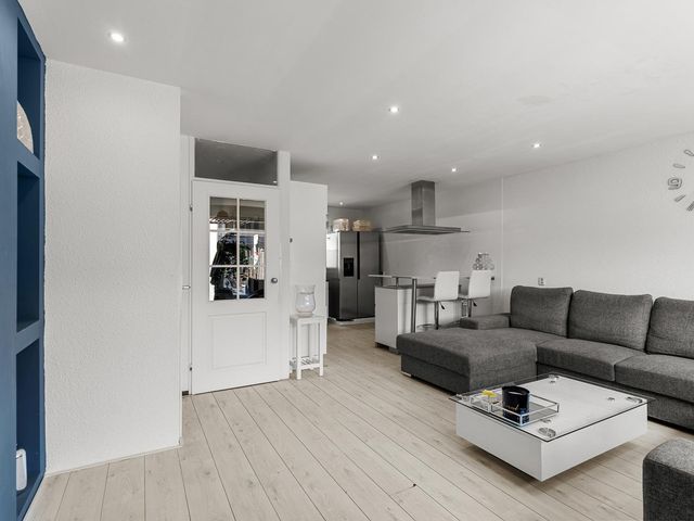 Wijnruitstraat 10, Almere