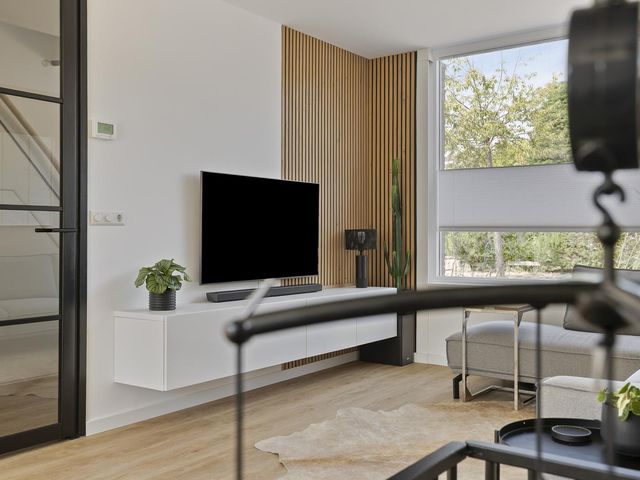 Bachlaan 46, Naaldwijk