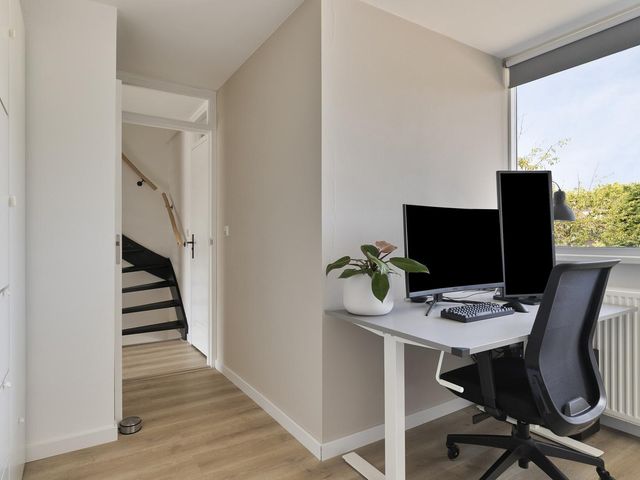 Bachlaan 46, Naaldwijk