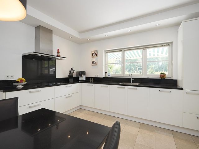 Schumannstraat 8, Hulst