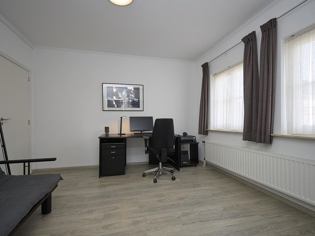 Schumannstraat 8, Hulst