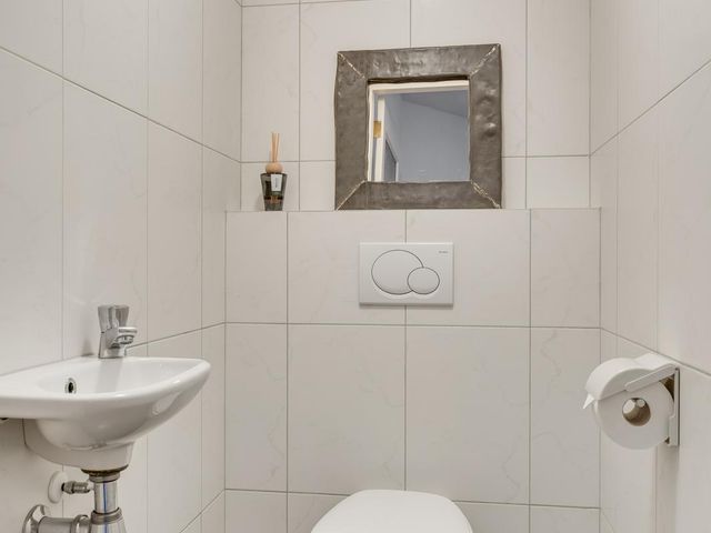Biest 108, Weert