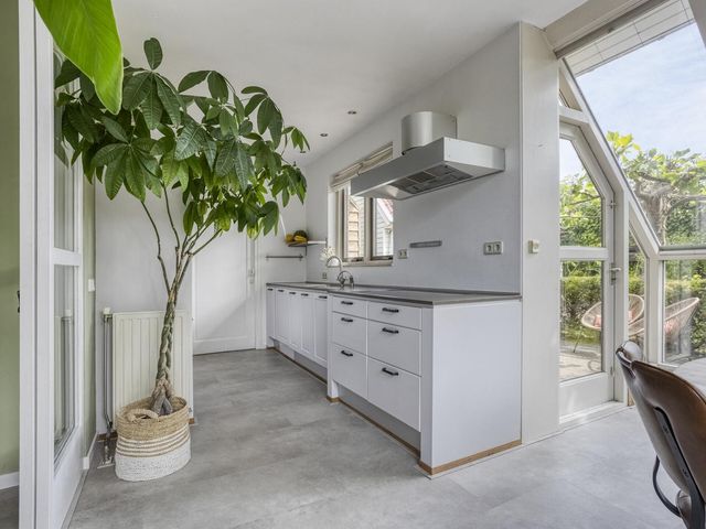 Meanderlaan 33, Tholen