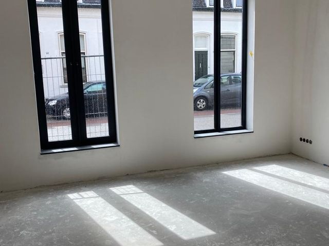 Bisschop Zwijsenstraat 70 01, Tilburg