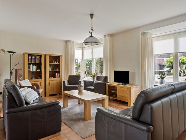 De Horst 1B, Rhenen