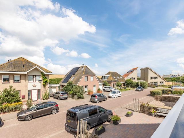 Vliewint 34, Petten
