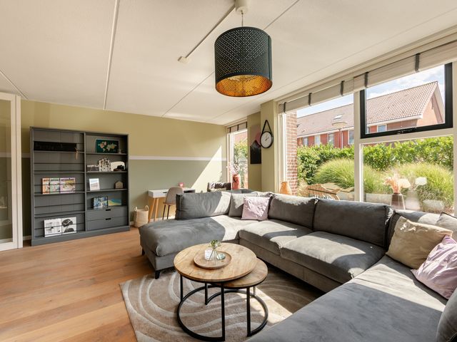It Ferset 15, Makkum
