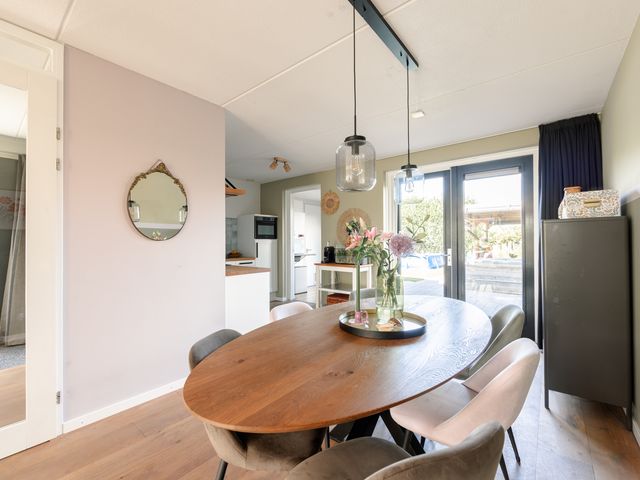 It Ferset 15, Makkum