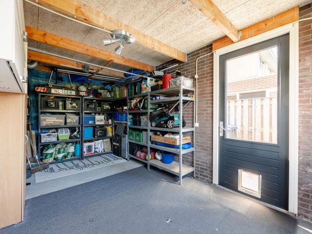 It Ferset 15, Makkum