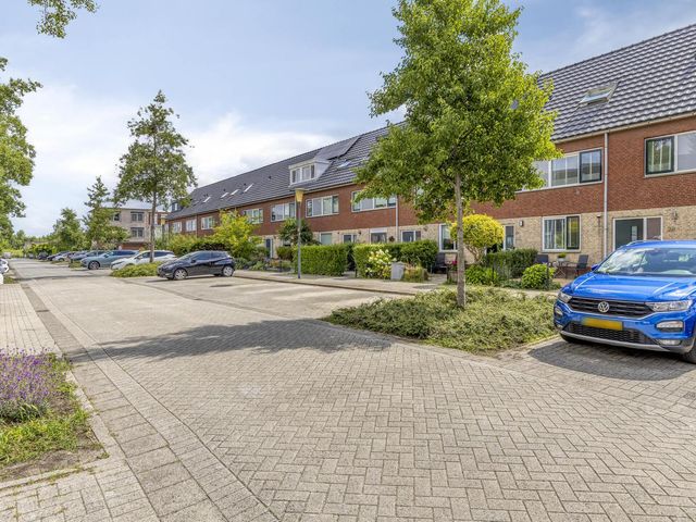 Pernisstraat 24, Zoetermeer