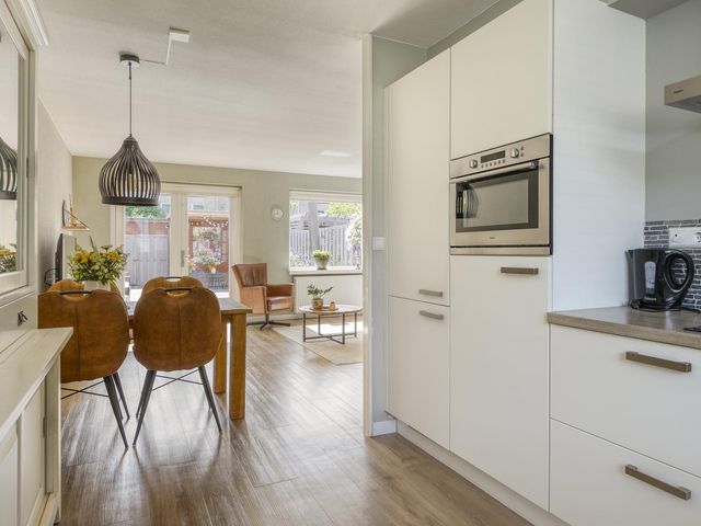 Pernisstraat 24, Zoetermeer