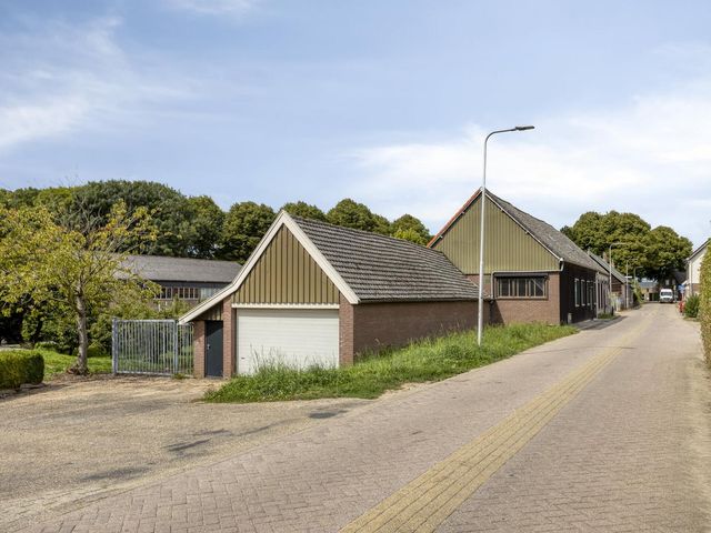 Schenkeldijk 9, 'S-Gravendeel