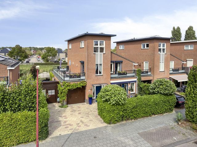 Bachlaan 20, Oud-Beijerland