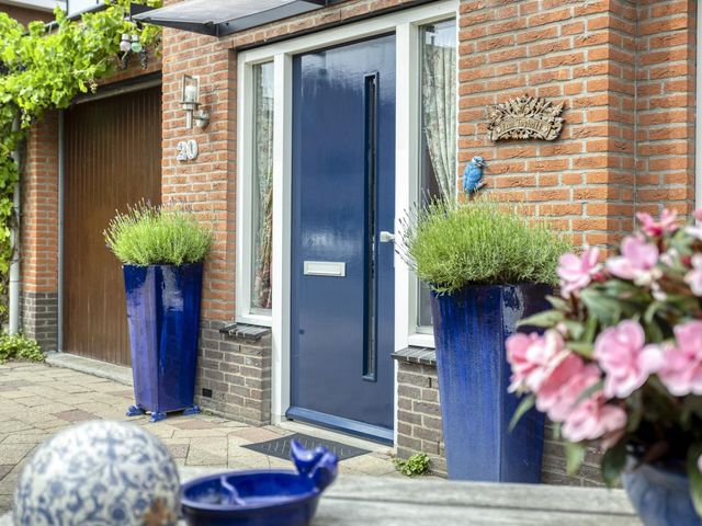 Bachlaan 20, Oud-Beijerland
