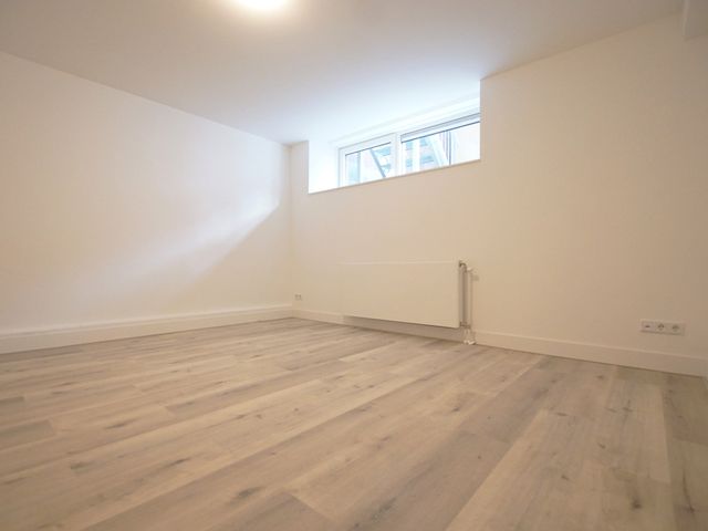 Paradijslaan 120A, Rotterdam