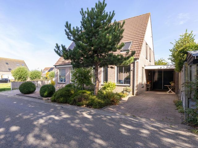 Koperwiek 45, Venhuizen