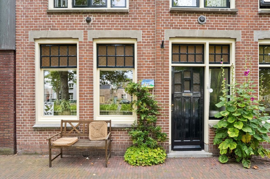 Molengracht 16