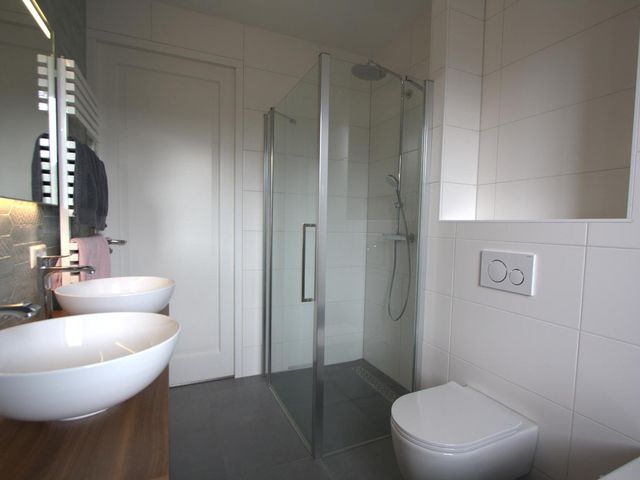 Brasem 4, Waddinxveen
