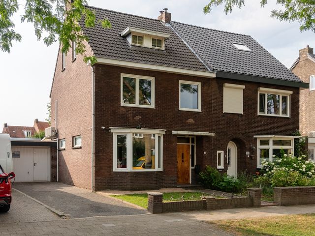 Hegstraat 24, Geleen