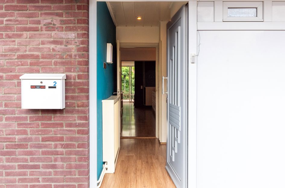 Mgr. Paredisstraat 2