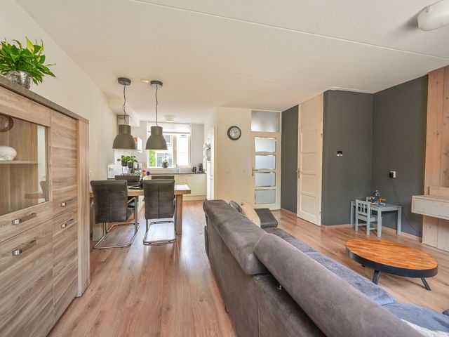 De Kogge 6, Hoogeveen