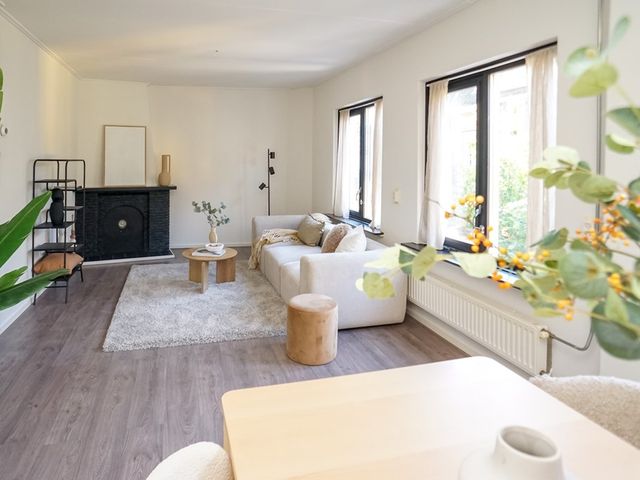 Laat 204, Alkmaar