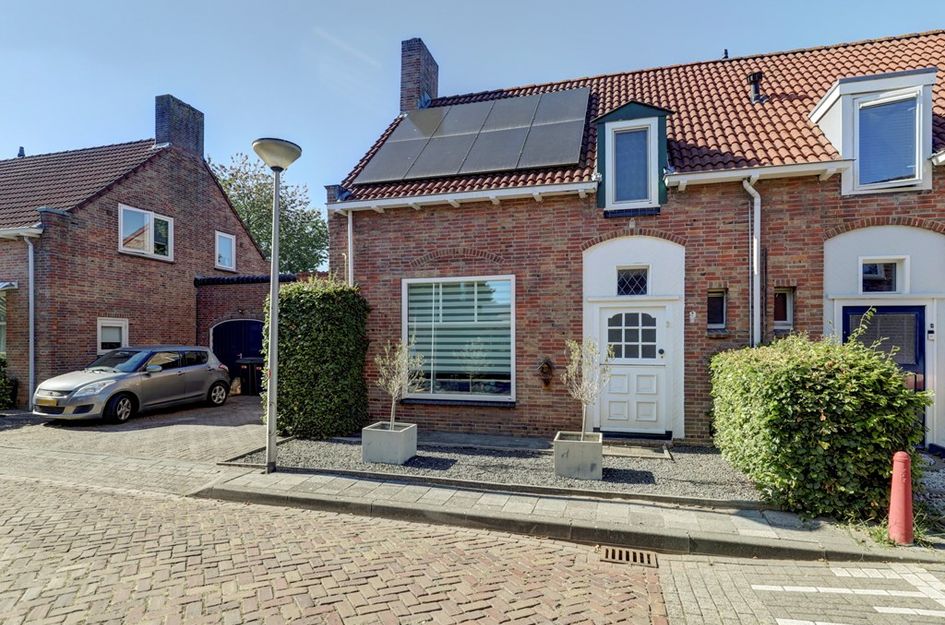 Dr. Mollerstraat 9