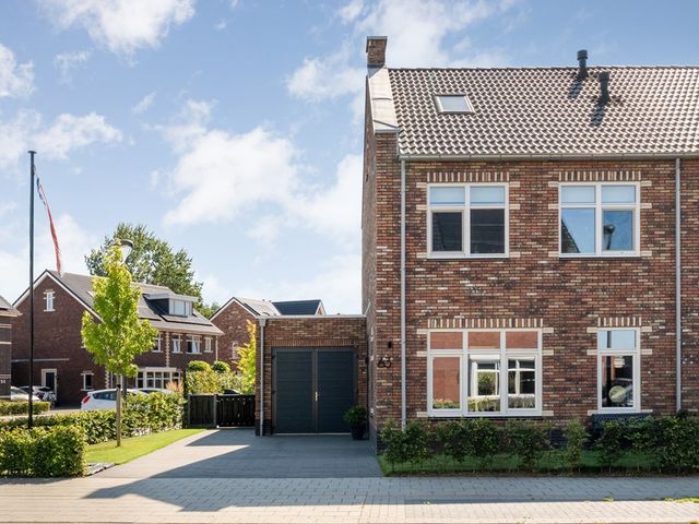 Markerichter 63, Hardenberg