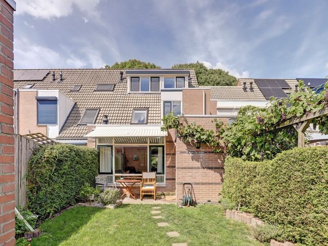 Churchilldreef 75, Ede