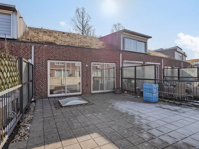 Nadezjda Mandelstamstr 53, Amsterdam