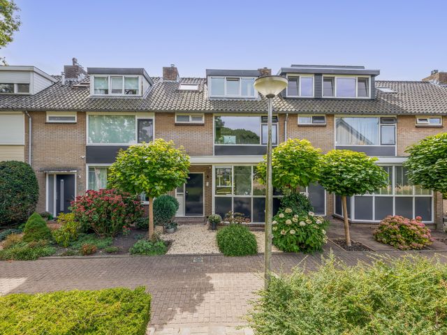Akkerwinde 36, Waddinxveen