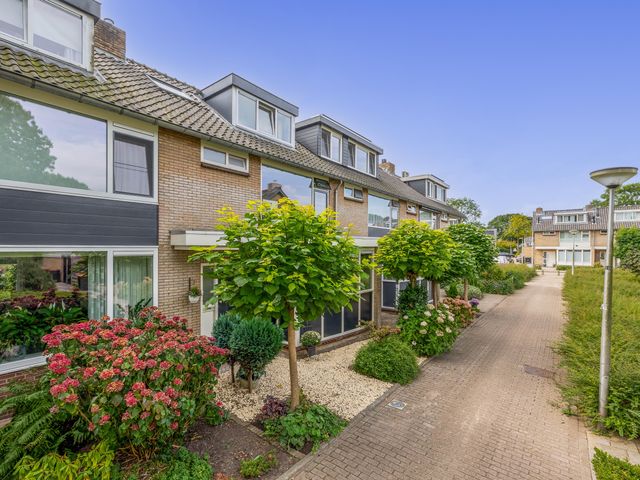 Akkerwinde 36, Waddinxveen