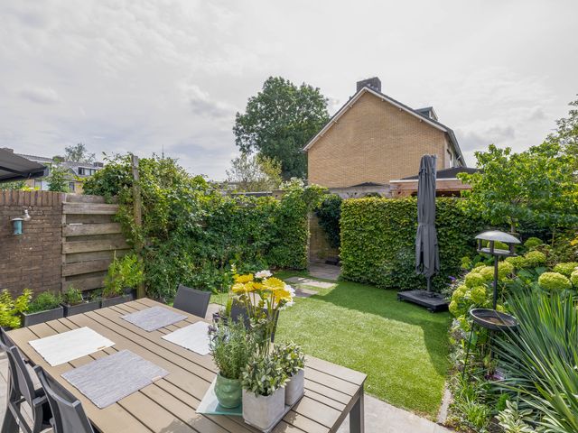 Akkerwinde 36, Waddinxveen