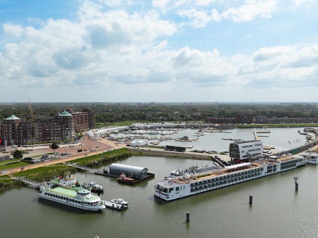 Lelybaan 56, Lelystad