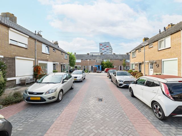 Donker Curtiusstraat 15, Vlissingen