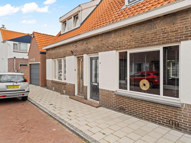 IJmuiderstraat 20, Noordwijk