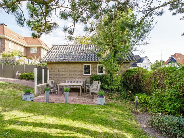 Koningin Astrid Blvd 37, Noordwijk