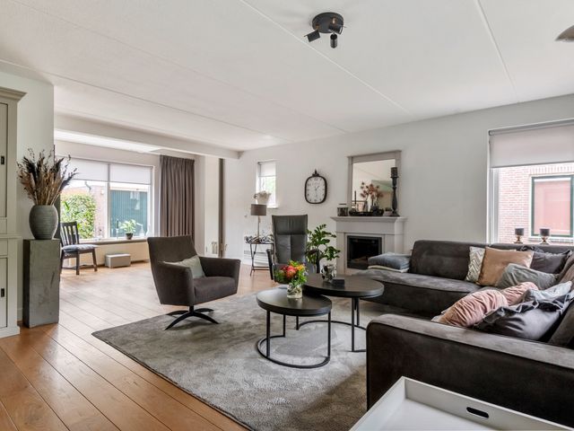 Vondellaan 51, Veenendaal