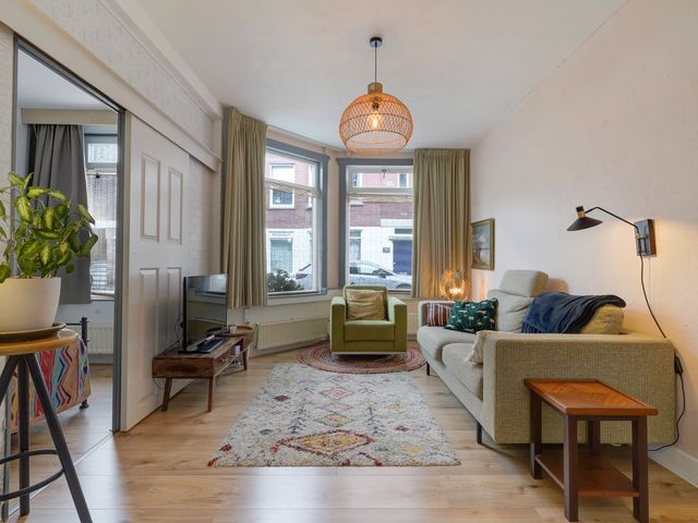 Spiraeastraat 96, Den Haag