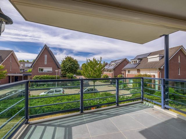 Veldzuring 23, Venlo