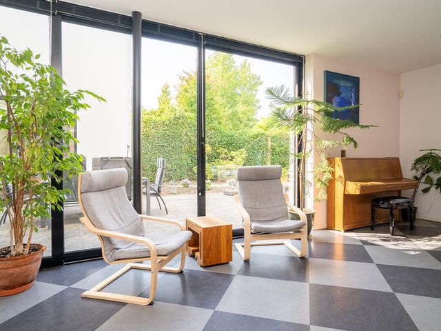 Bamshoevelaan 4, Enschede