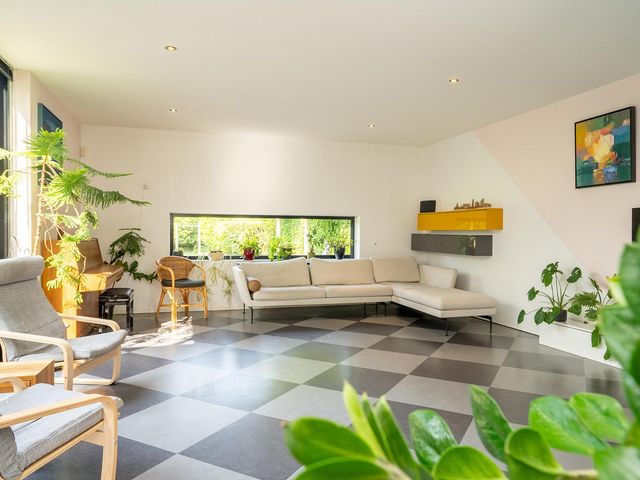 Bamshoevelaan 4, Enschede