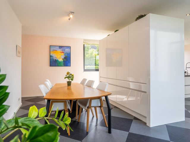 Bamshoevelaan 4, Enschede