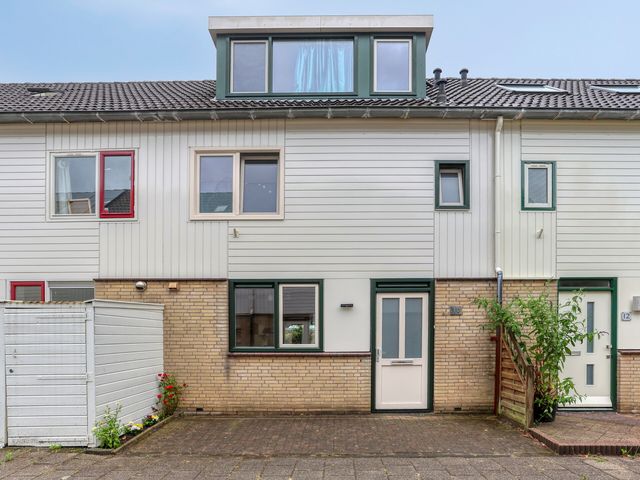 Van Hillepad 10, Leiden