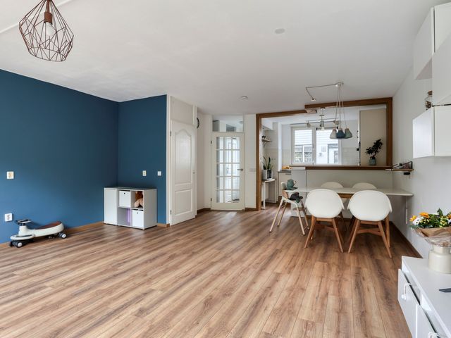 Van Hillepad 10, Leiden