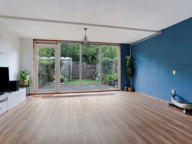 Van Hillepad 10, Leiden