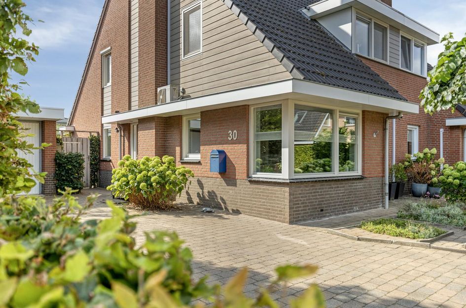 Dorpswei 30